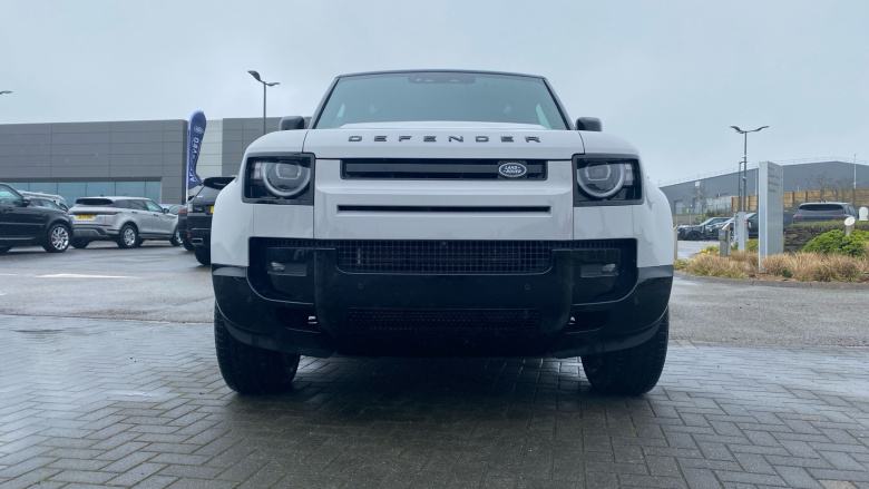 Land Rover Defender 3.0 D250 X-Dynamic SE 90 3dr Auto Diesel Estate